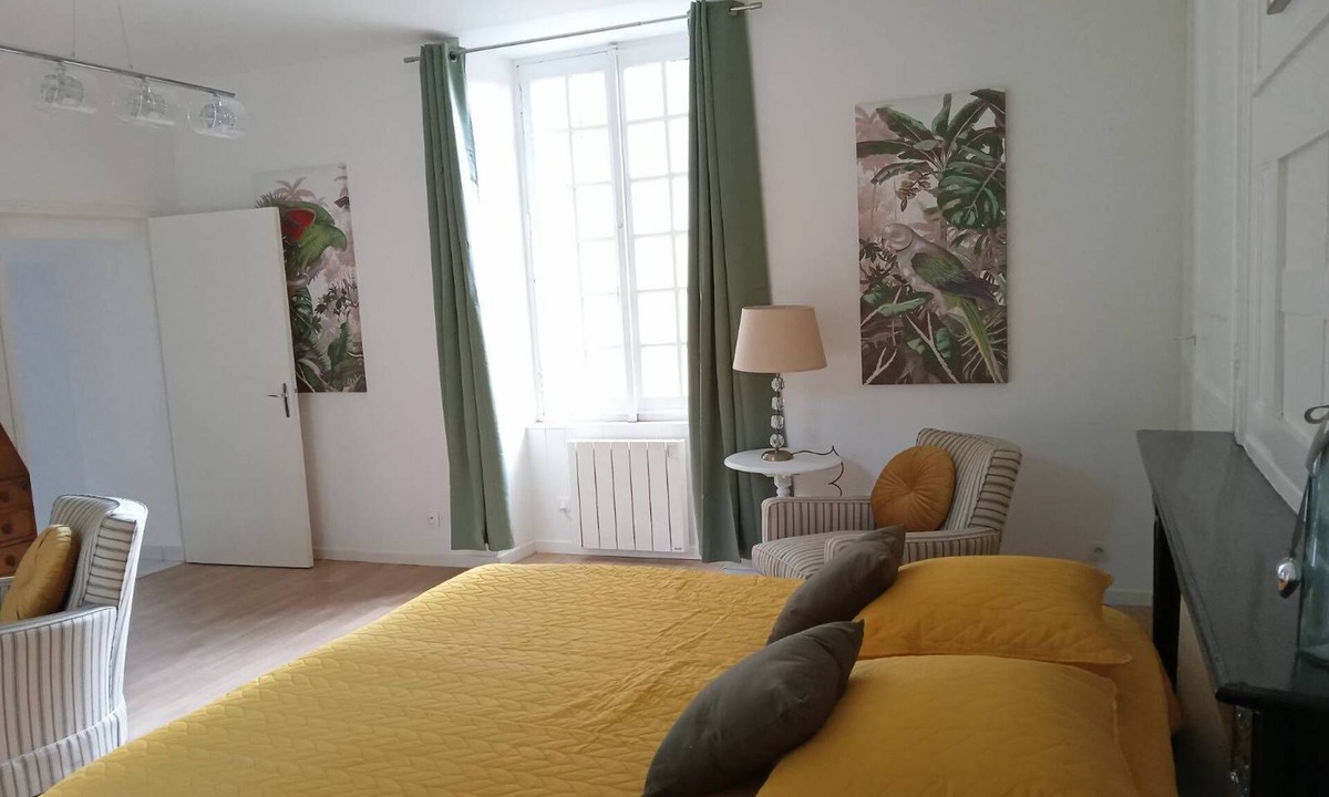 Saint-Dizier-les-Domaines House | Gîte Privatif, Proche Nature et Plan D'eau