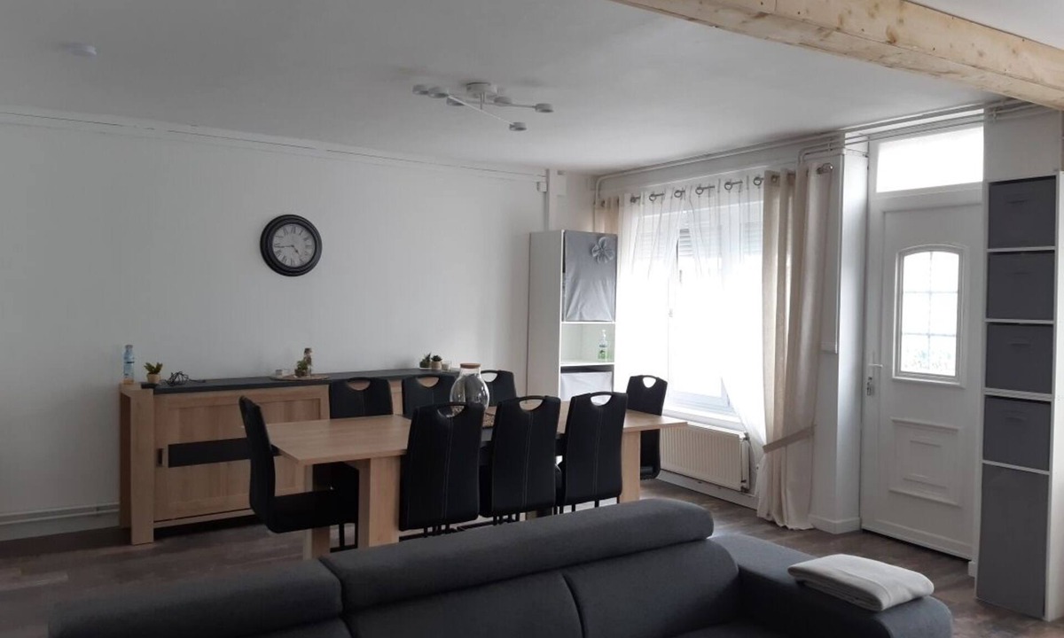Gravelines House | Gîte Situé à 1 km de la Centrale Nucléaire. Tout Confort, Proximité Commerce