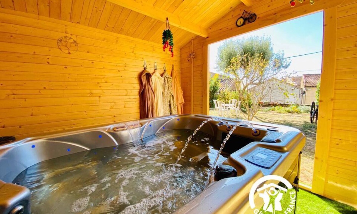 Villaniere House | Gîte SPA du Puits Castans