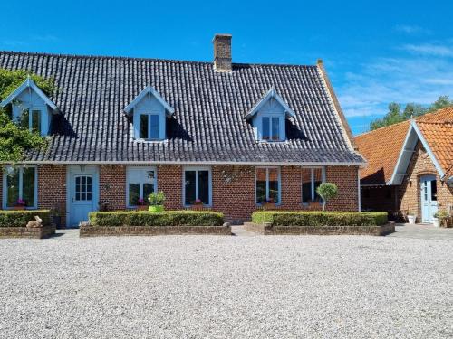 Oudezeele House | Gîte spacieux au cœur des Flandres avec cheminée et jardin pour 15 personnes - FR-1-510-233
