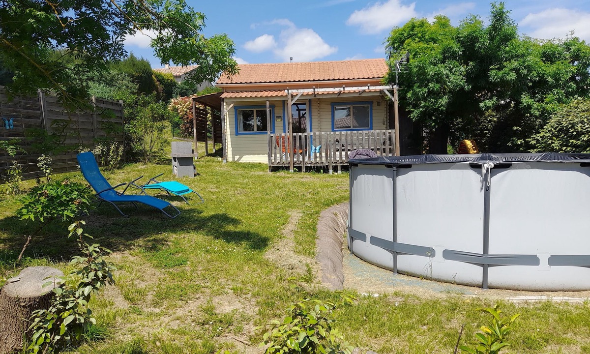 Saint-Paulet House | Gîte Tout Confort Avec Piscine et Jardin Privé à la Campagne