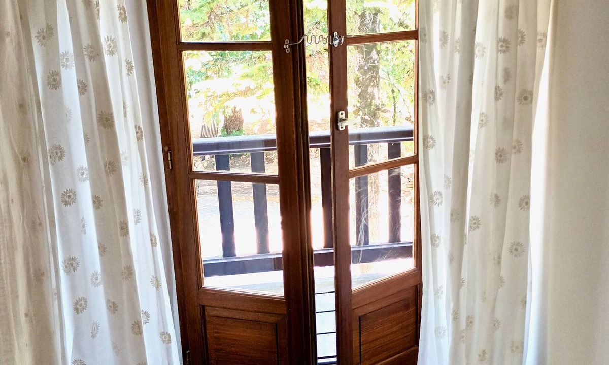 Crespin House | Gîte Tranquille Avec Piscine Partagée