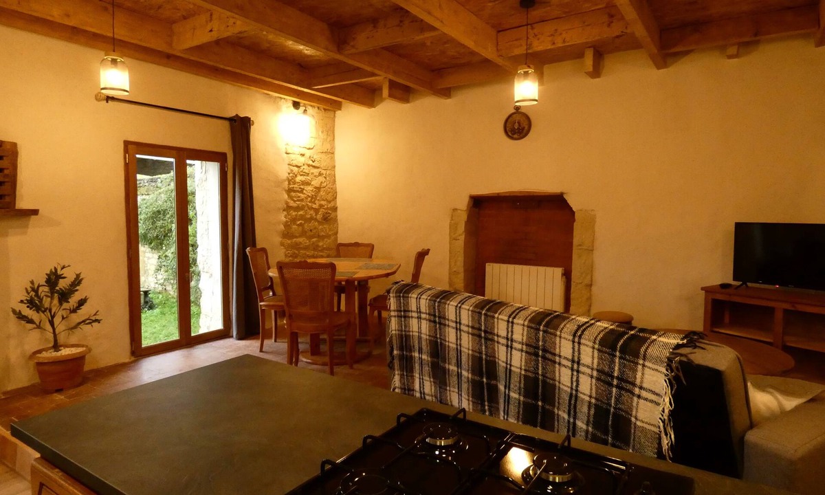 Loudun House | Gîte Val de Loire "Le puit" (The well)