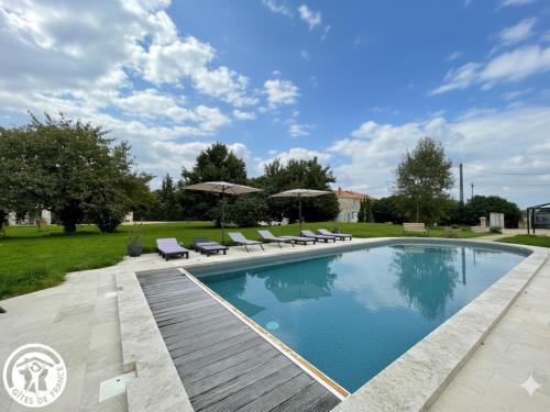 Les Pineaux House | Gîte Vendée avec Spa et Terrasse - FR-1-426-592