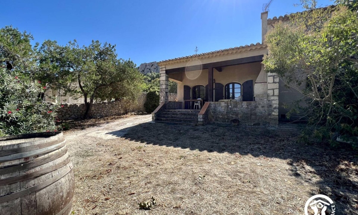 Roquefort-des-Corbieres House | Gîte Vigneron - ROQUEFORT DES CORBIERES
