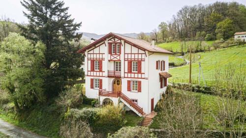 Aldudes House | Gîte Zelai Begi