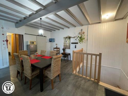 Saint-Hilaire-des-Loges Apartment | Gîte Zen et Confort au cœur du Sud Vendée, proche Parc Natural du Marais Poitevin - FR-1-426-571