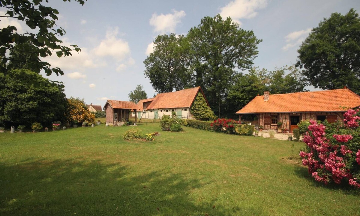 Saint-Maclou-de-Folleville House | Gîtes de France® - The Stone Bread Oven