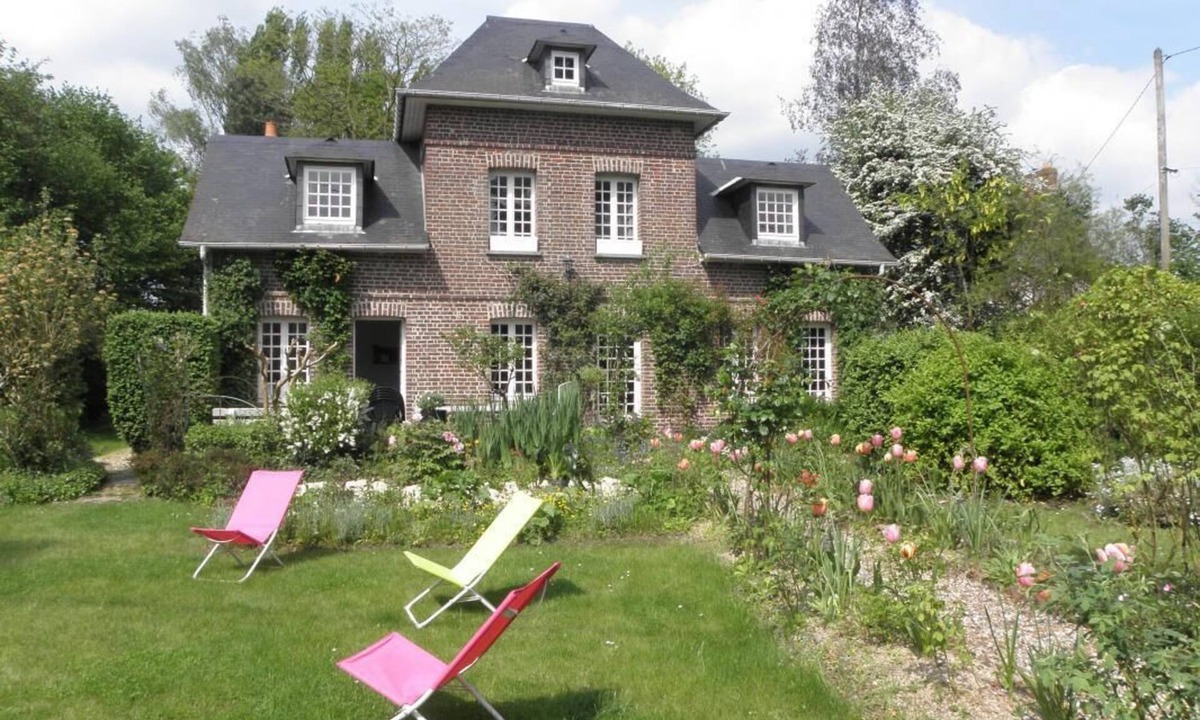 Franqueville-Saint-Pierre House | Gîtes de France® - Le Clos des Fleurs