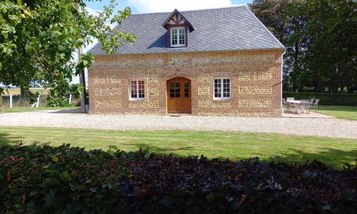 Theuville-aux-Maillots House | Gîtes de France® - Les Pommiers