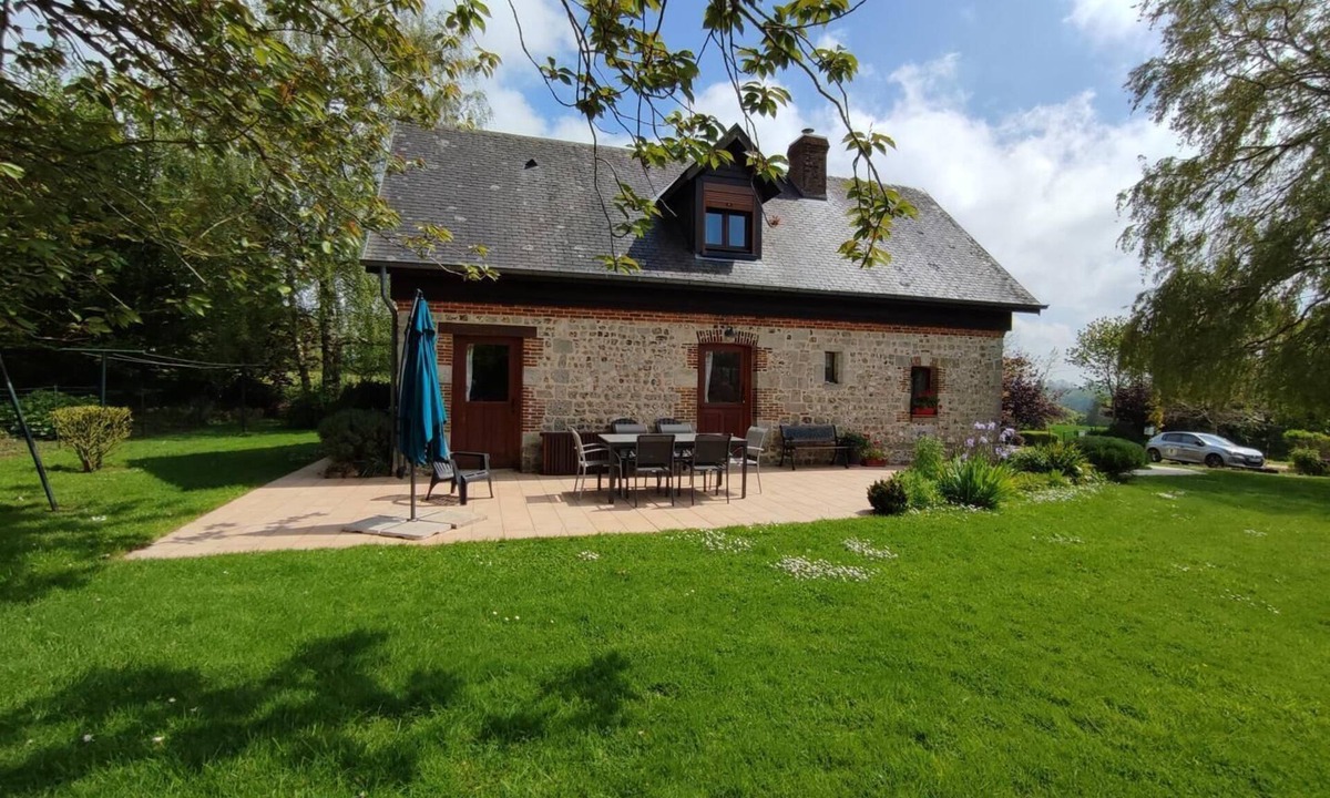 Bec-de-Mortagne House | Gîtes de France® - A L'Orée du Bois