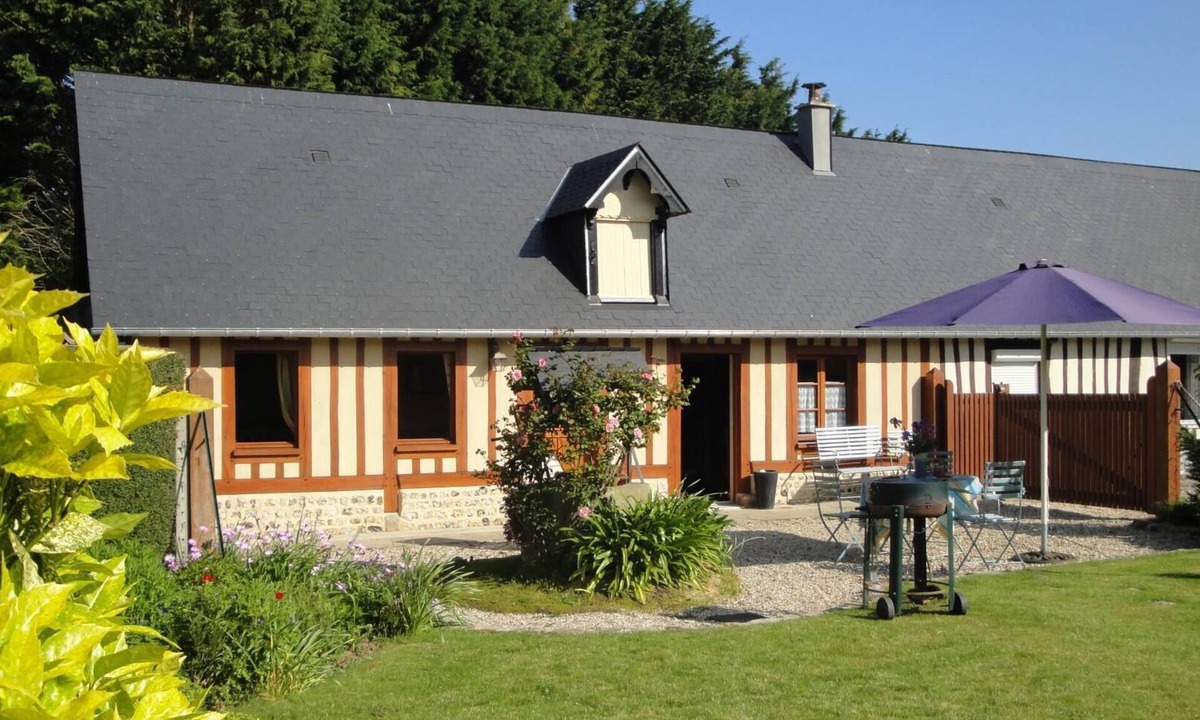 Paluel House | Gîtes de France® - In Janville
