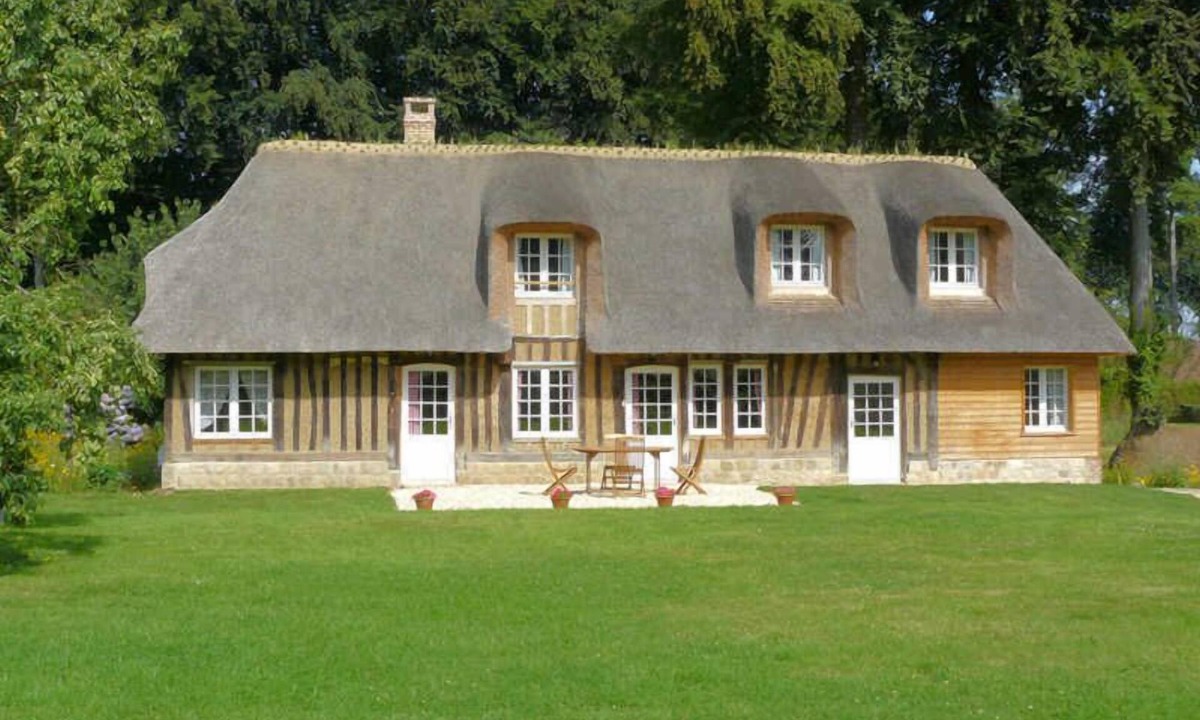Ermenouville House | Gîtes de France® - La Douce Chaumière