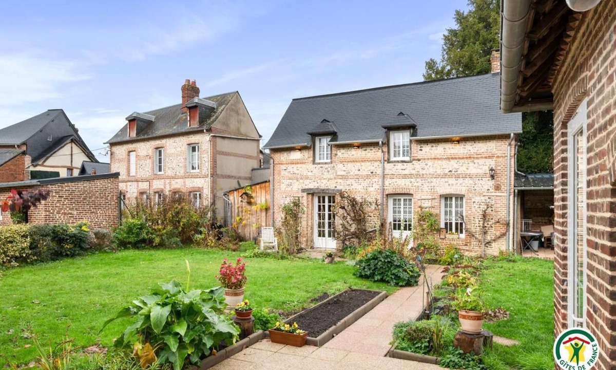Saint-Saens House | Gîtes de France® - La Buanderie