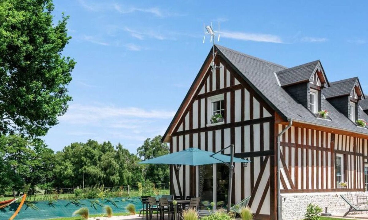 Virville House | Gîtes de France® - Le Chant des Oiseaux