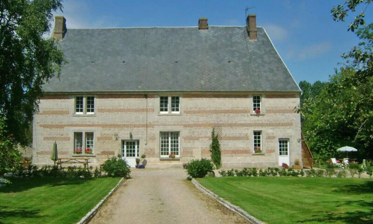 Benarville House | Gîtes de France® - Le Mesnilvasse