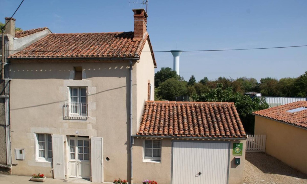 Lathus-Saint-Remy House | Gîtes de La Gartempe : Saint-rémy