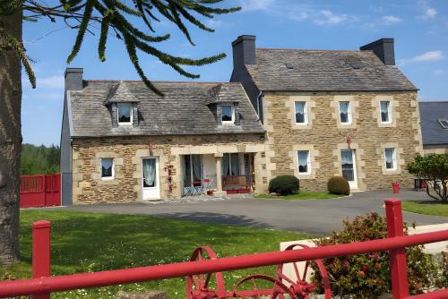 Plougonven House | Gîtes de Truyellou