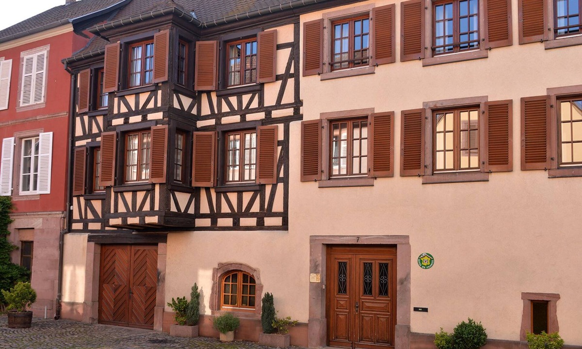Kaysersberg Apartment | Gîtes du Couvent, "Franciscain" beautiful apartment in historic center of Kaysersberg
