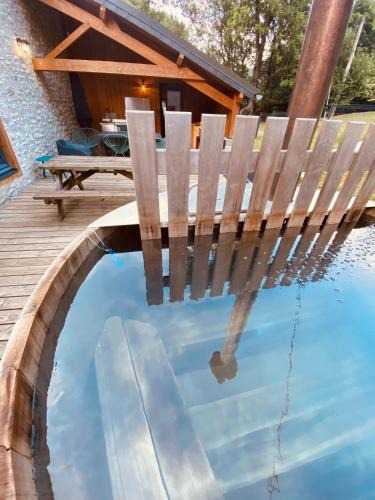 Camous House | Gîtes et yourte le Tucaou avec bains nordiques