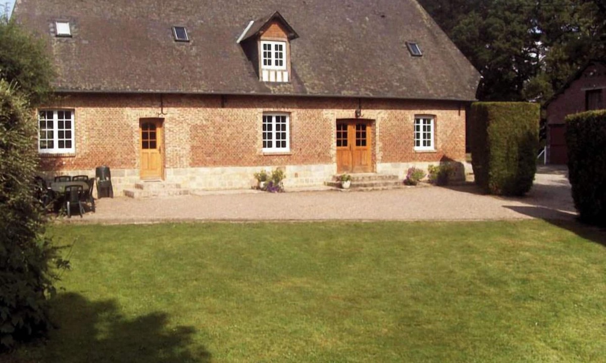 Canville-les-Deux-Eglises House | Gîtes de France® - Ferme du Tilleul