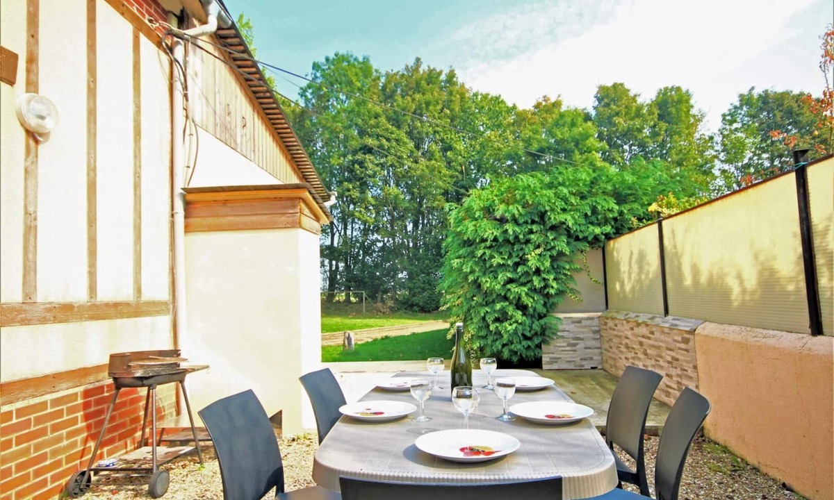Saint-Sauveur-d'Emalleville House | Gîtes de France® - Le P'tit Nid