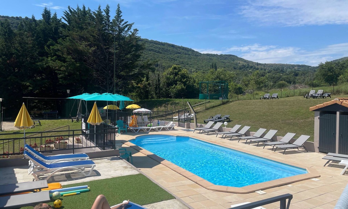Darbres House | Gîtes PISCINE + JEUX SOLARIUM relaxation - 59m² - ARDÈCHE Sud