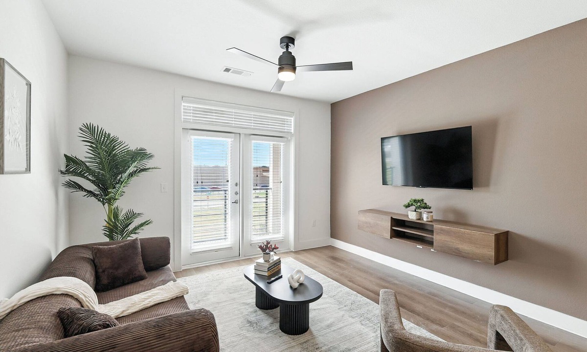 Fort Worth Condo | G101 Beautiful & Stylish !bd Condo W/Pool & Gym by Traveller's Comfort