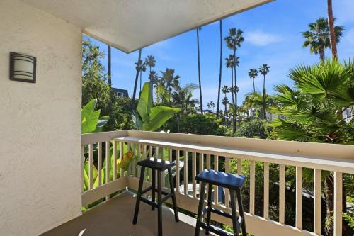 Townsite House | G101 - Twin View Villa
