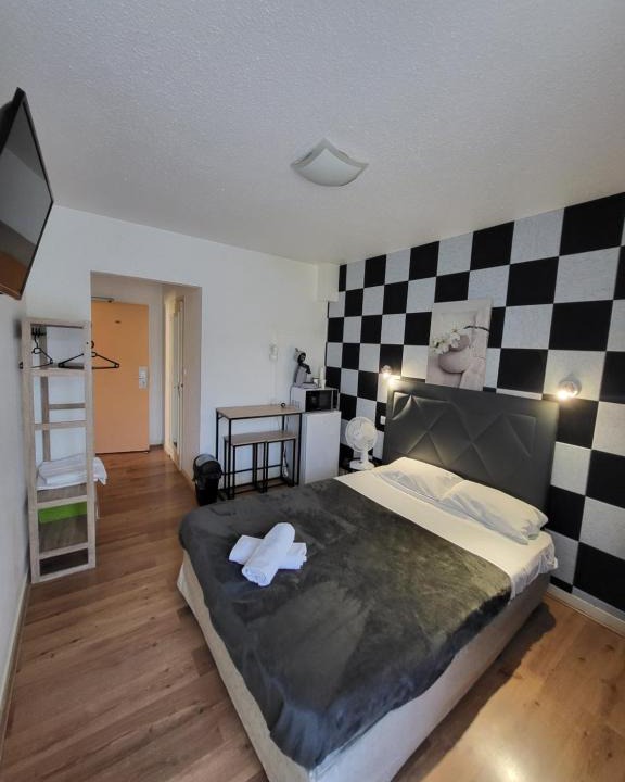 Sennece-les-Macon House | GA Location
