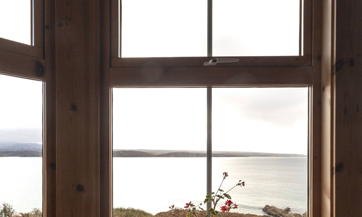 The Hebrides Hostel | Gairloch Sands Youth Hostel