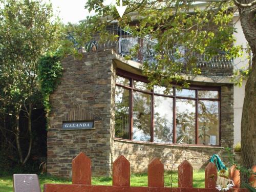 Newton Ferrers House | Galanda Treetops