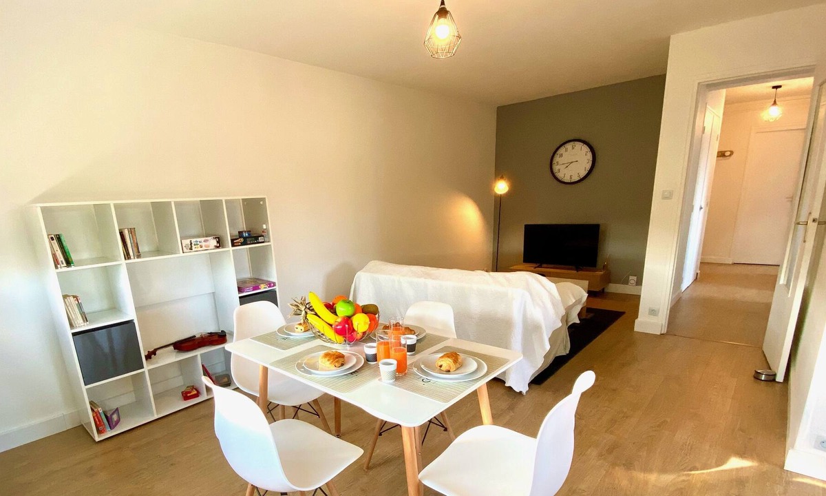 La Gueriniere Est Apartment | Galileo YourHostHelper