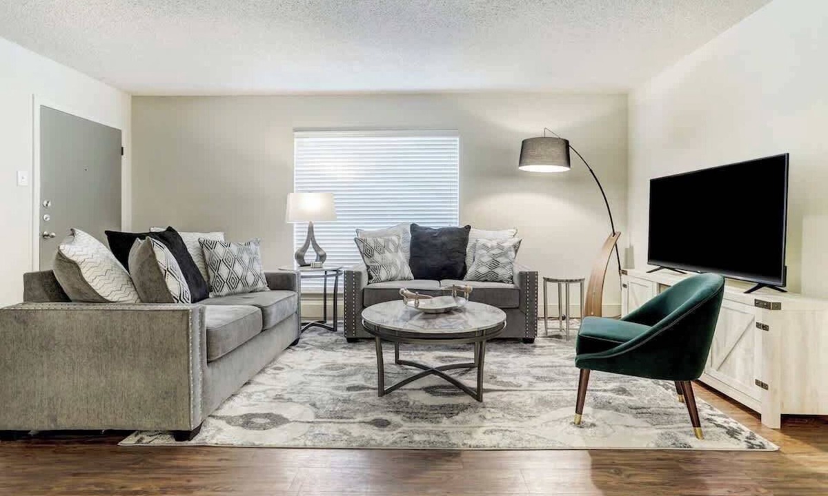Uptown Apartment | Galleria Gem | Spring Perks Pool Access Unit 107