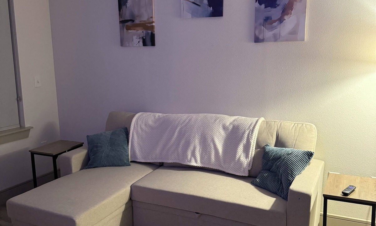 The Galleria Condo | Galleria Retreat: Modern Comforts in Prime Houston Location - ALL YOU NEED!