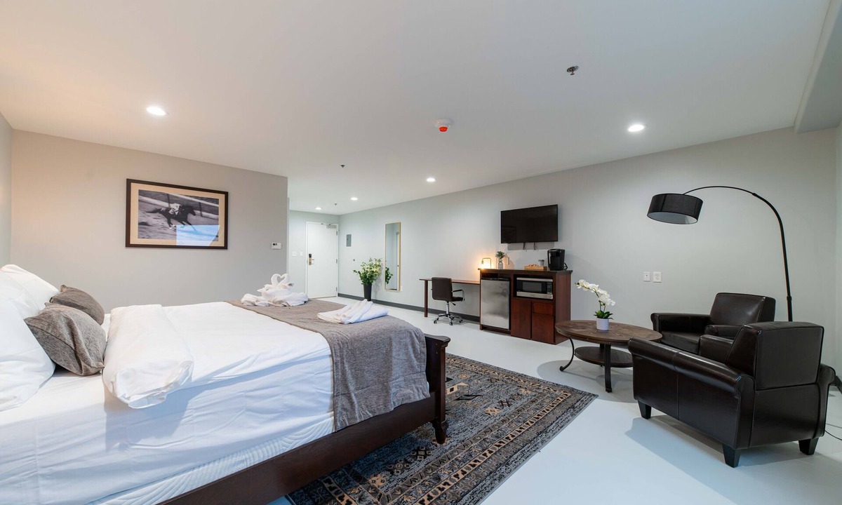 Kendallville Hotel | Gallops Motel
