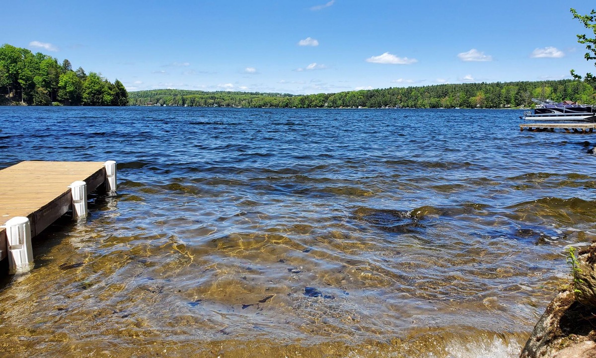 Hagaman Cottage | Galway Lakefront Retreat