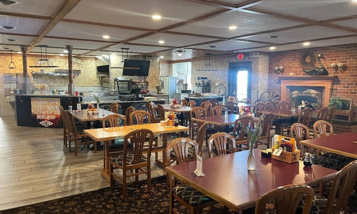 Antes Fort Hotel | Gamble Farm Inn and Suites