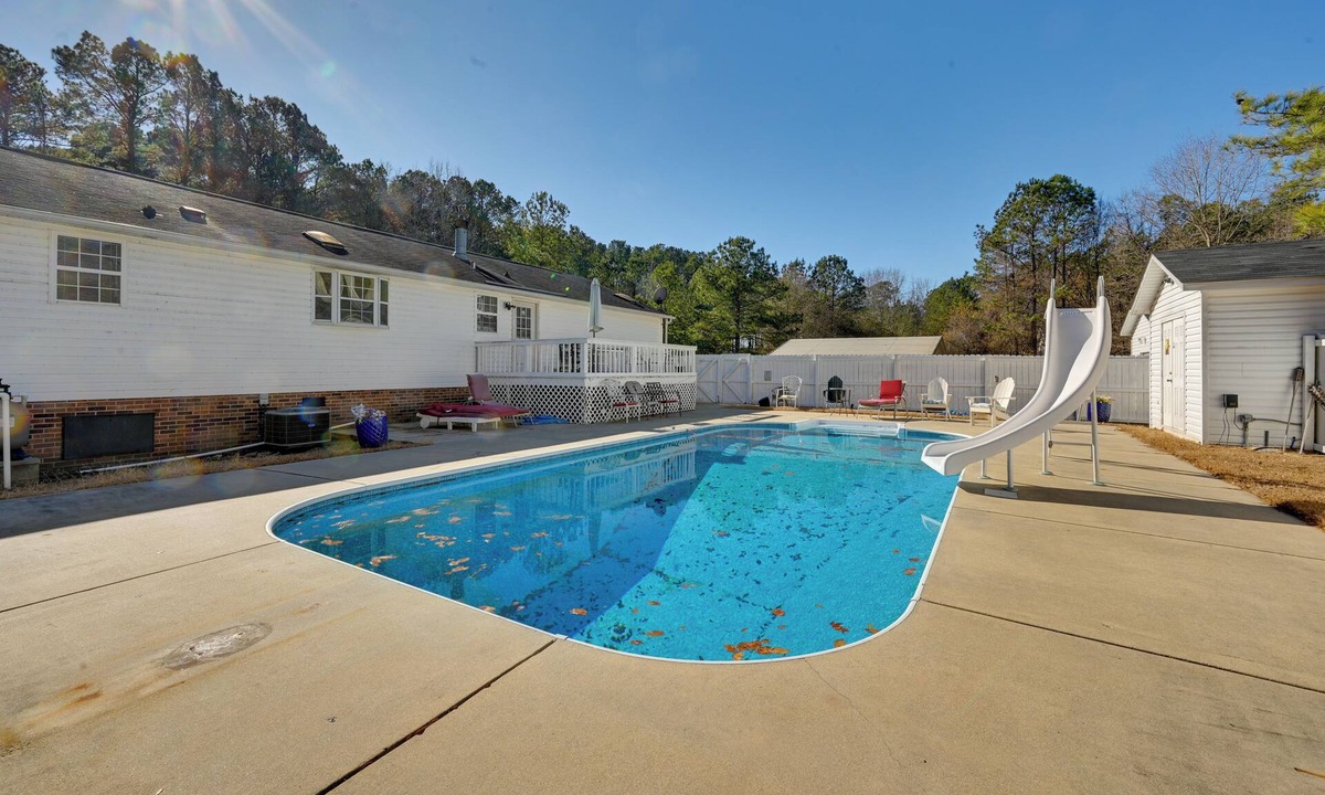 Crisp House | Game Room + Easy ECU Access: Greenville Getaway