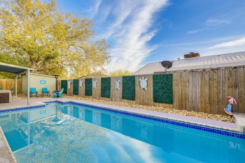 San Antonio House | Game Room! Family Home 5 Mi to SeaWorld