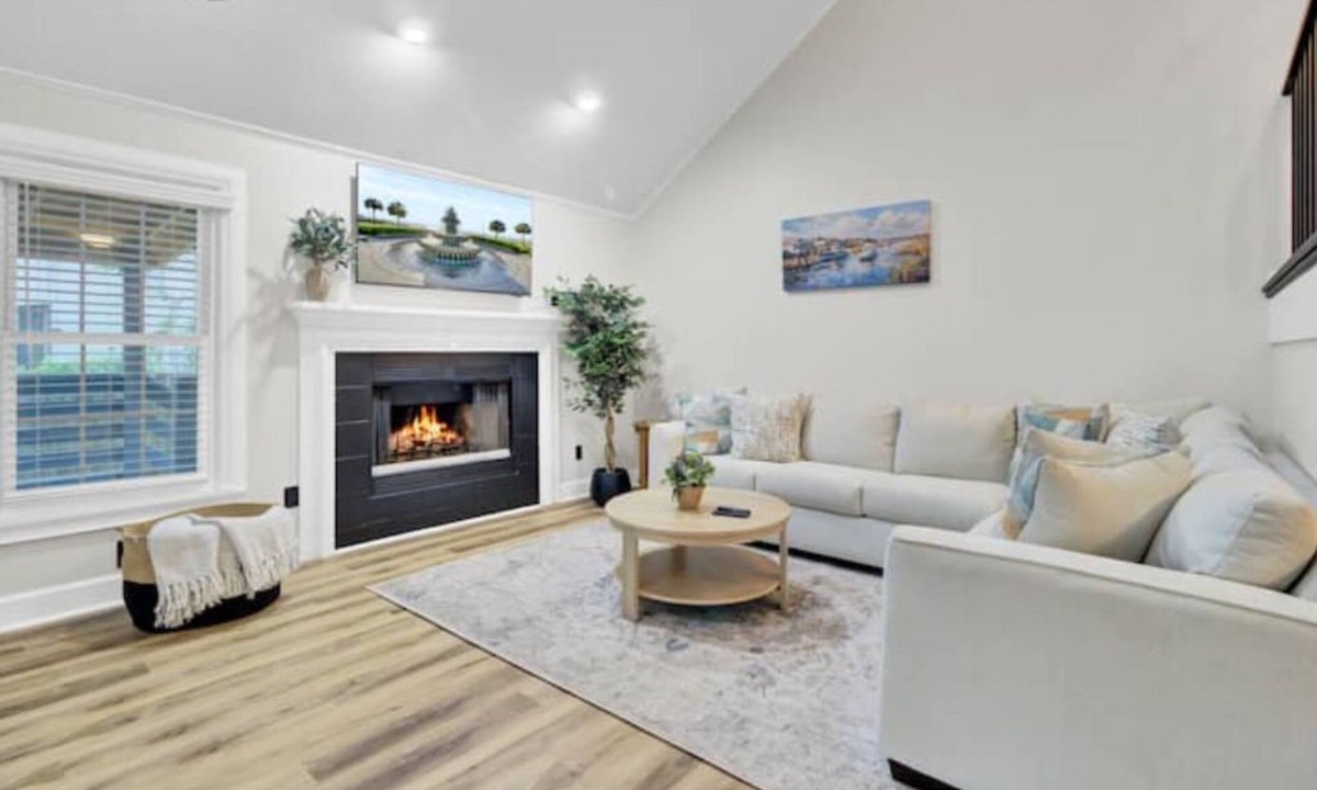 North Charleston House | Game Room Fireplace Backyard Deck Fire Pit Pets