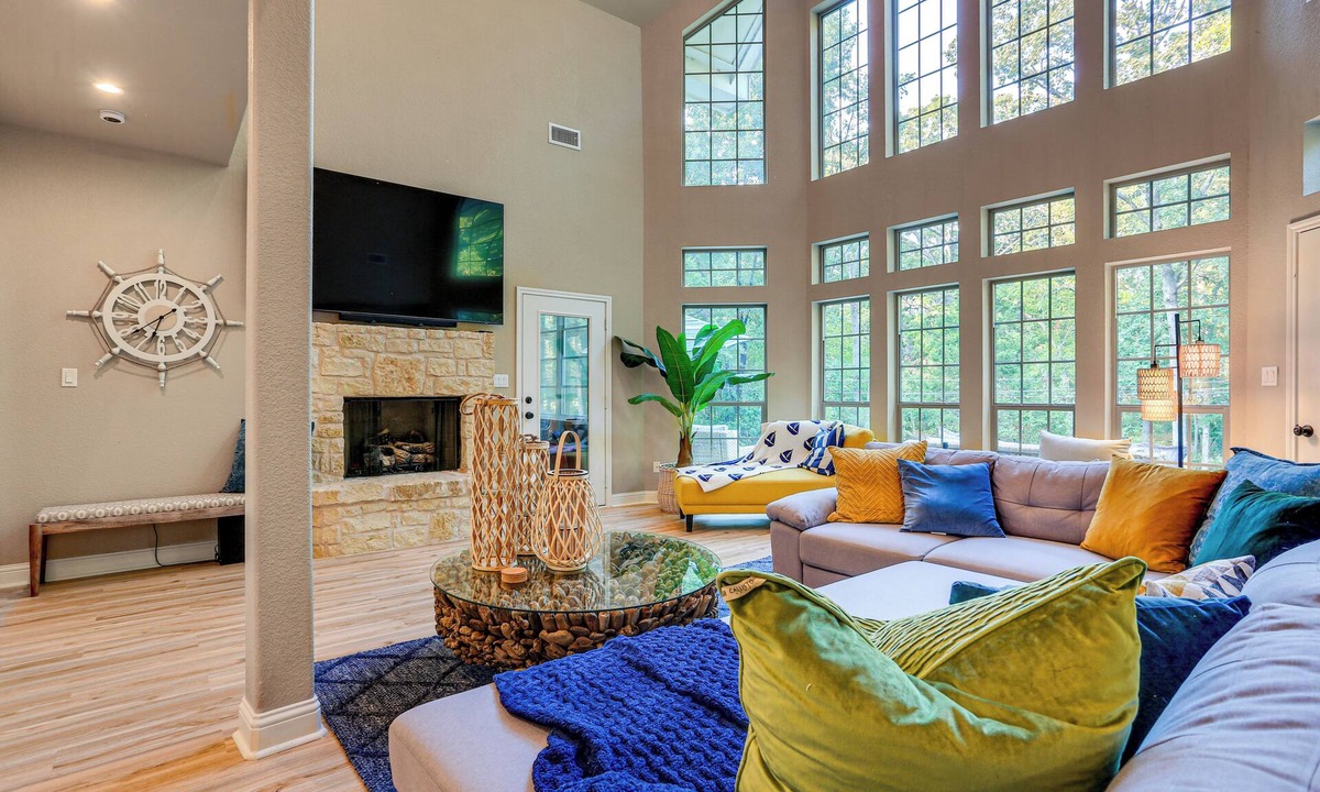 Gober House | Game Room + Lake Bonham On-Site: Family Getaway!