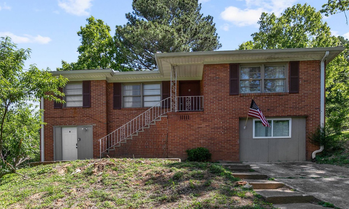 New Castle Apartment | Garden Bungalow at Broadmoor -WiFi/Parking/Cozy