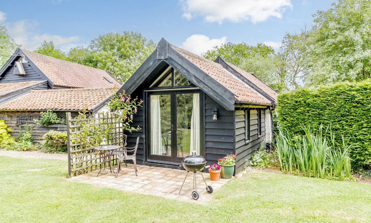 Pulham Market Cottage | Garden Cottage