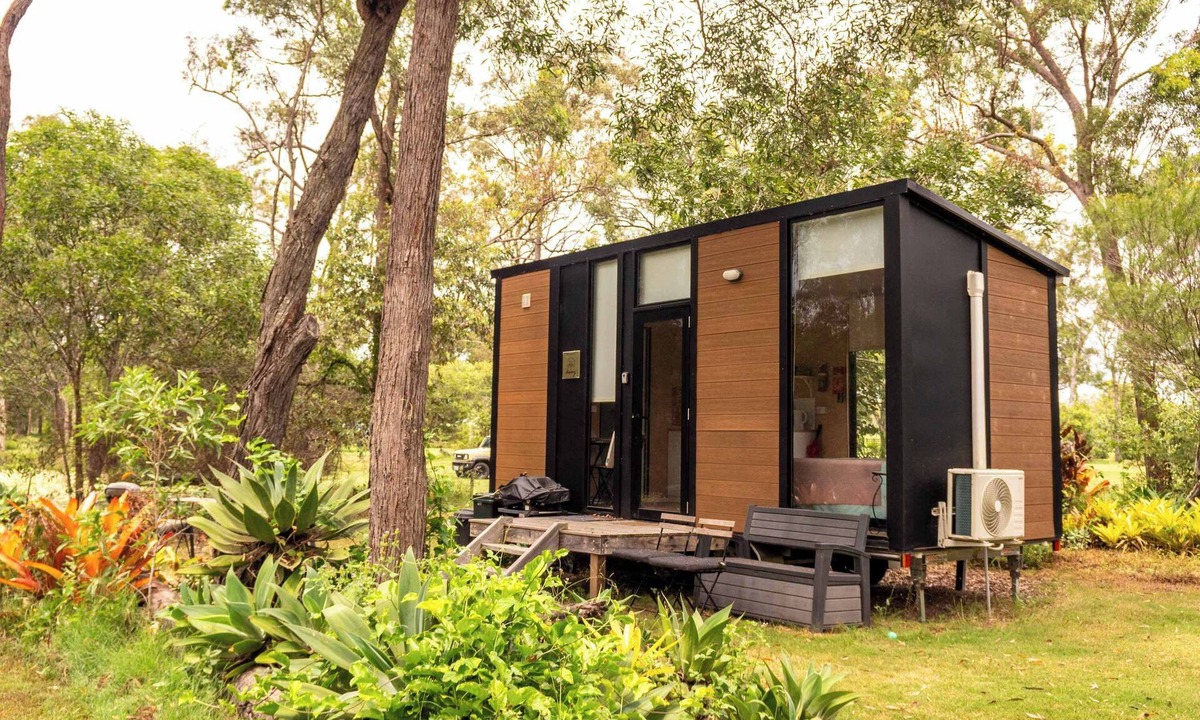 Howard House | Garden Grove by Tiny Away