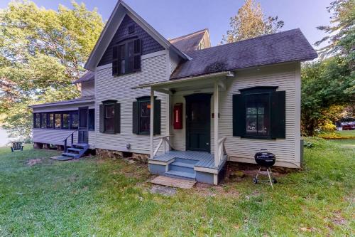 Charlotte House | Garden Island's Birch