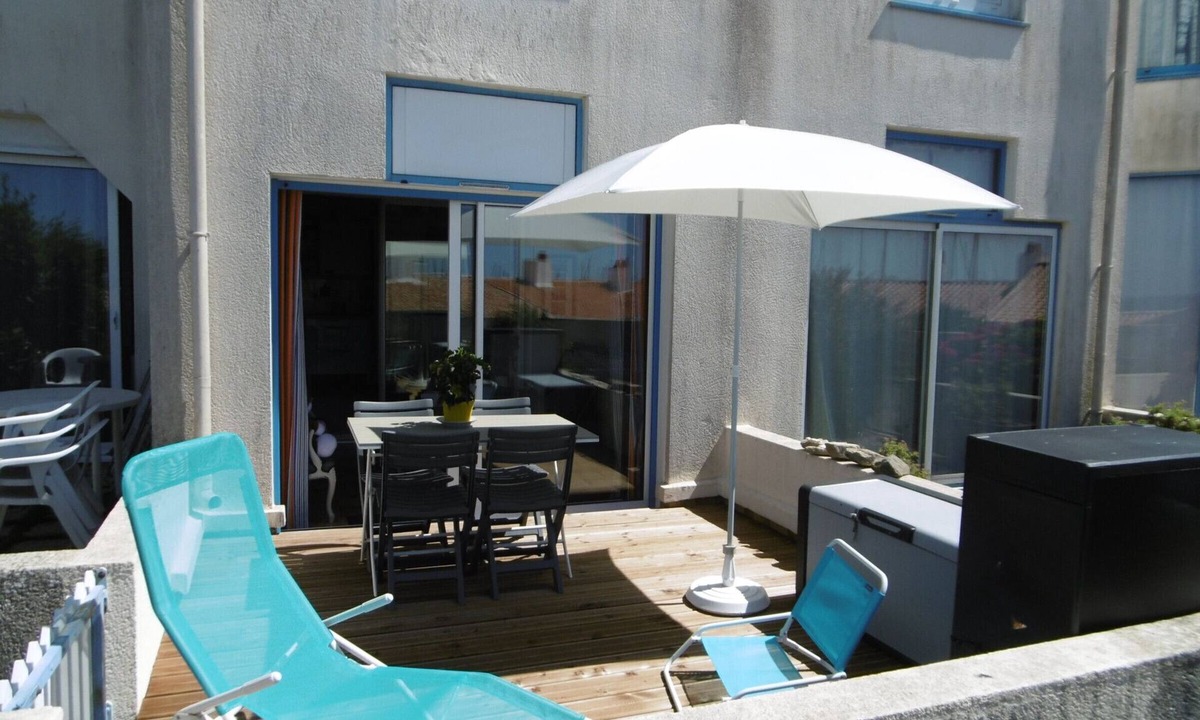 Noirmoutier-en-l'Ile Apartment | Garden-level 4 pers near beach and port Noirmoutier