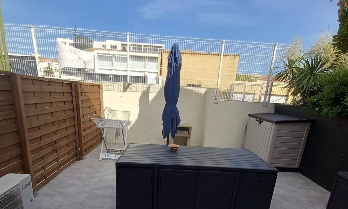 Cap d'Agde Condo | Garden level with 25m2 terrace