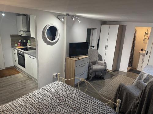 Worthing House | Garden lodge