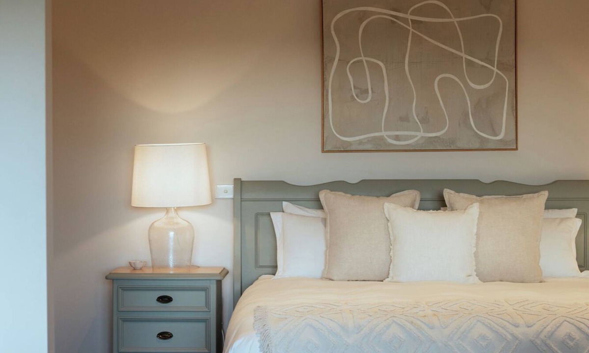 Woodend House | Garden Suite | Mount Macedon Winery